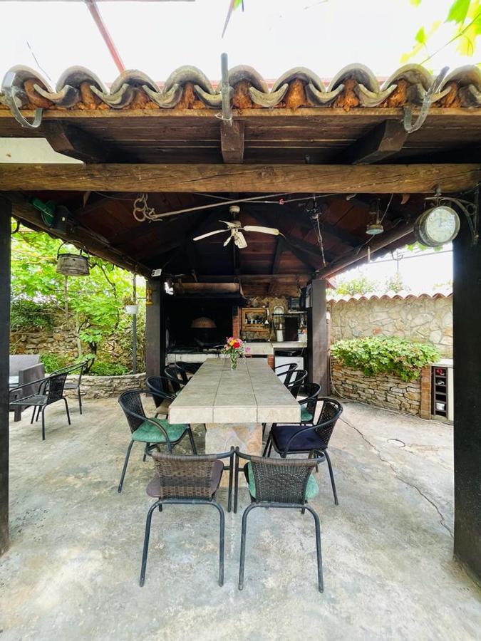 Pomerino Apartmans Luaran gambar