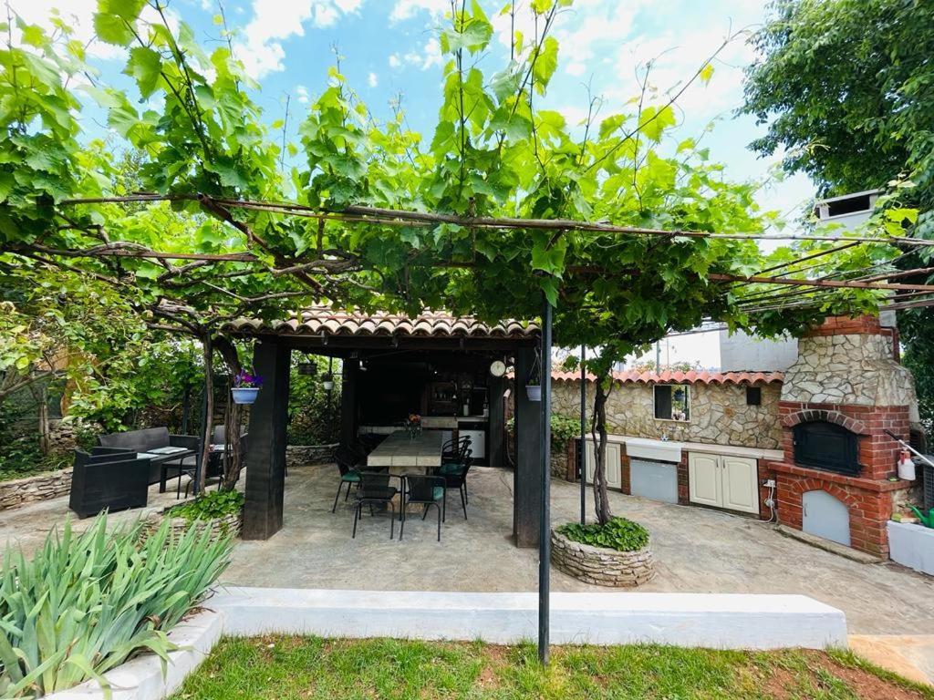 Pomerino Apartmans Luaran gambar